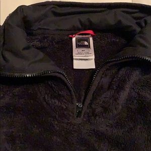 North face fleece pullover